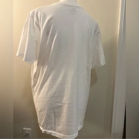 Nike T-shirt - Picture 2 of 2